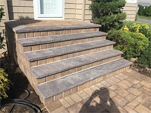 nicolock golden brown cambridge sahara chestnut ledgestone brown wave treads steps edge 6x9 plainview 5 step stoop
